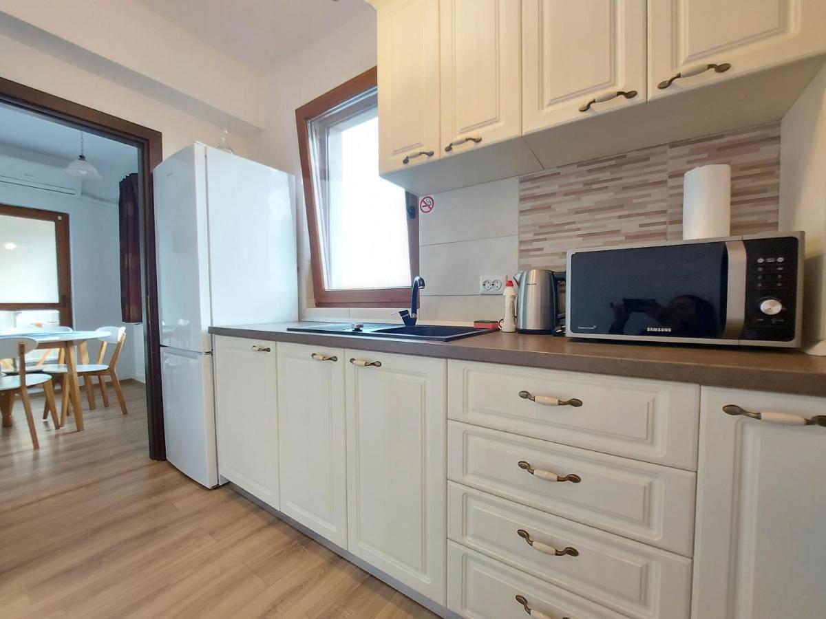 Rivera Apartments - Premium Accomodation Iasi Exterior photo